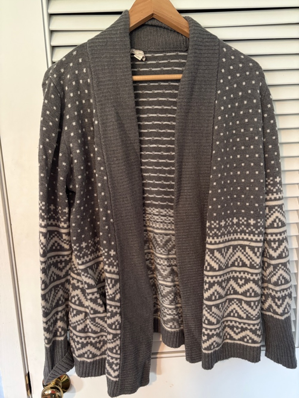 GAP Gray and Cream Nordic-Pattern Open Cardigan